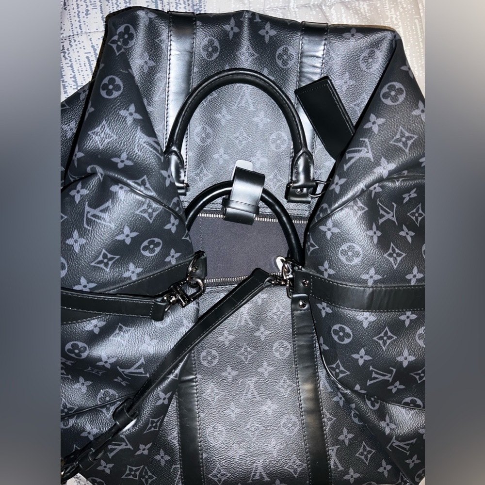 Louis Vuitton Keepall Bandoulière 55 Eclipse Mono A+ Condition with dust bag